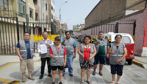 Vecinos de la urbanización Mateo Salado decididos a combatir la inseguridad en sus calles. FOTOS BRITANIE ARROYO DUEÑAZ
