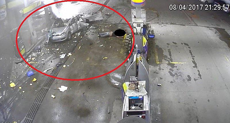 Brasil: auto explotó en pleno grifo y murió su conductora (VIDEO)