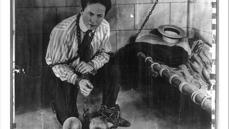 Houdini, el escapista más conocido de la historia vuelve a su Hungría natal 