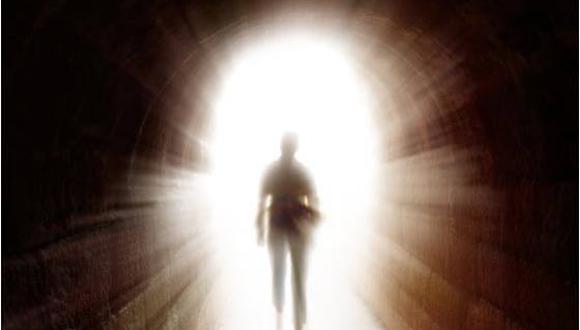 La "luz al final del túnel" que ven moribundos es por anomalía cerebral y no "otra vida"