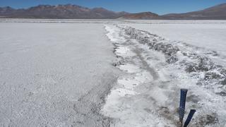 Hallan áreas de exploración de litio de clase muy alta y media en Puno y Cusco