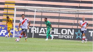 Carlos Cáceda debutó con Municipal en el Torneo de Verano