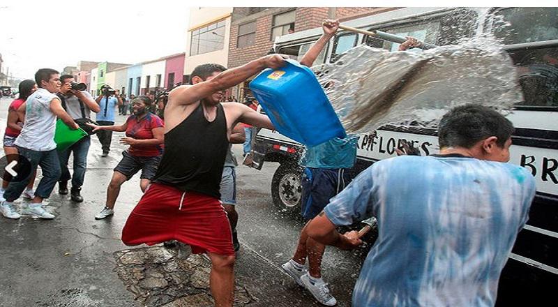 Carnavales: Lima y Callao pierden 120 millones de litros de agua
