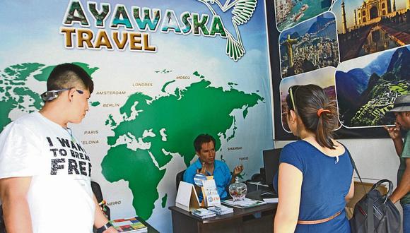 Extranjeros asaltan una agencia de viajes