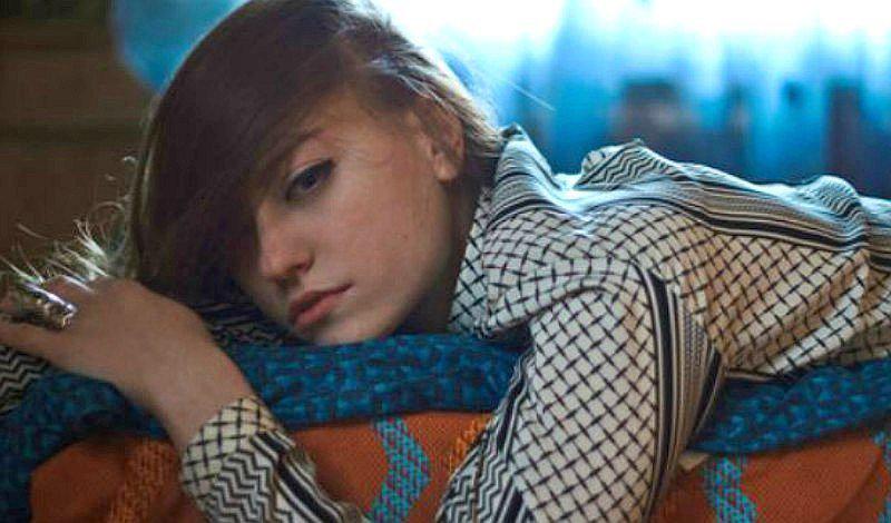 12 preguntas que deberías hacerte al elegir entre dos amores