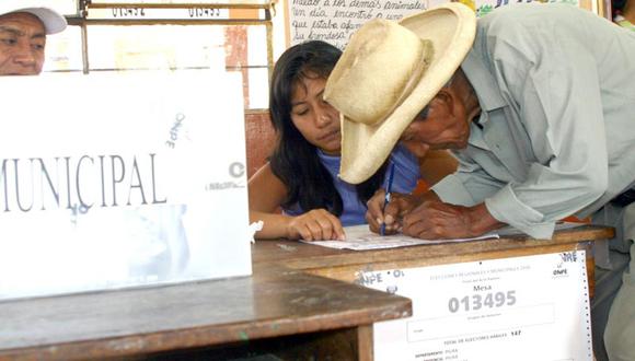 Más de mil electores superan los 100 años de edad en el Perú, informa Reniec