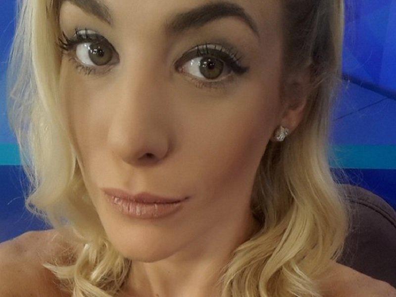 ¡Uyuyuy! Combate: 5 sexy fotos  de Paula Ávila