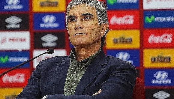 Juan Carlos Oblitas renueva contrato como Director Deportivo de la FPF