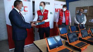Envían nuevo lote de 3,150 tablets para estudiantes de Huancavelica