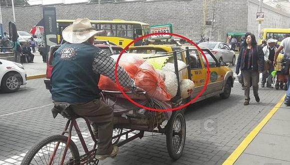 Joven "despechado" vende peluche a reciclador en Arequipa 
