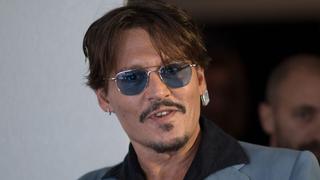 La respuesta de Johnny Depp a una pequeña que le preguntó qué le había sucedido en el dedo