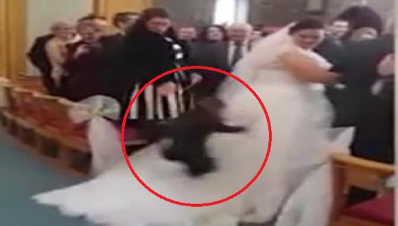 ​Facebook: Así este niño trata de detener a la novia en su camino al altar [VIDEO]