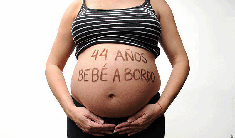 ¡Ojo! Las ventajas y riesgos de ser madre mayor