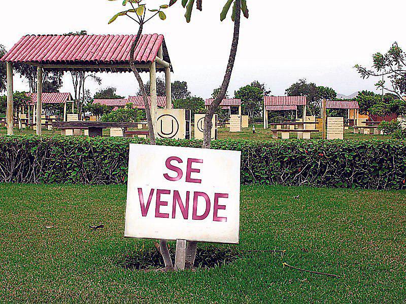  Universitario de Deportes sería liquidado y hasta su escudo rematado