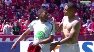La reacción de Paolo Guerrero cuando su rival no quiso intercambiar camisetas | VIDEO 