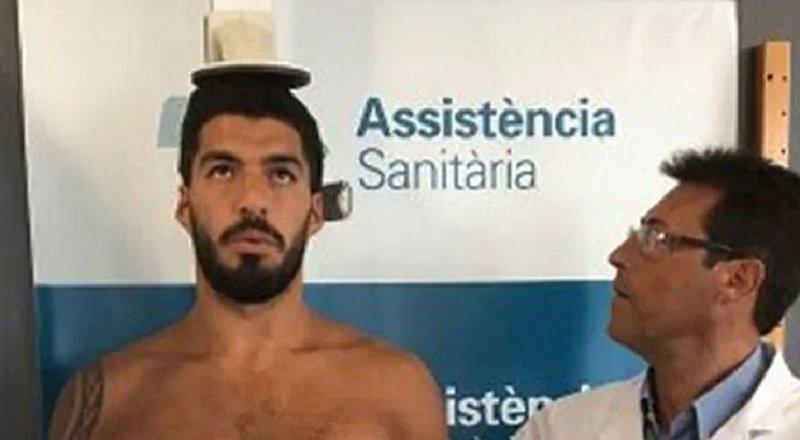Luis Suárez: extrañas marcas en sus pezones dan que hablar en redes (FOTO)