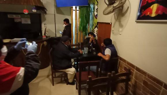 Clausuran bares y cantinas que atendían pese al estado de emergencia (Foto: Municipalidad Tacna).