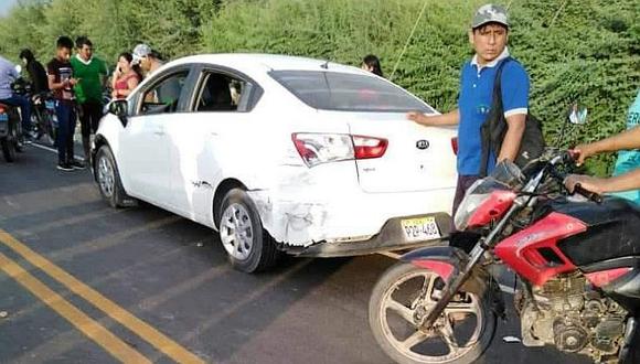 Menor de edad en motocicleta muere tras estrellarse contra automóvil