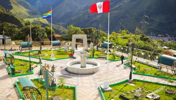 Cusco: El gobernador Benavente García indicó que la inmunización llegará en forma oportuna a todos los sectores implicados en la reactivación turística. (Foto: Andina)