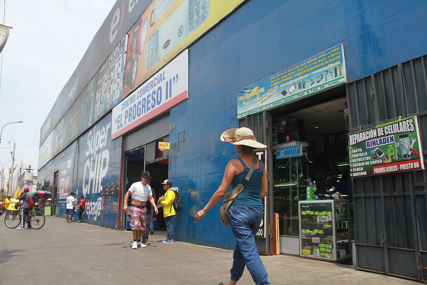 Cercado de Lima: Roban S/ 63 mil en celulares frente a Las Malvinas