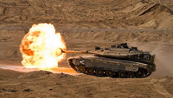 Tanques de Israel abren fuego contra los palestinos en Gaza