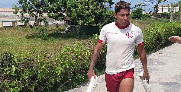 Raúl Ruidíaz aparece en entrenamiento de Universitario de Deportes