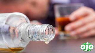 Tragedia luego de reunión: Siete amigos se intoxican y mueren tras tomar licor adulterado