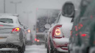 Viajes por Navidad en Estados Unidos están en riesgo por tormenta invernal “única en una generación”