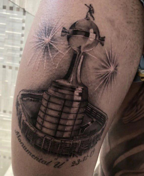 Así quedó el tatuaje de Gabriel Barbosa, campeón de la Copa Libertadores con Flamengo. (Foto: Instagram)