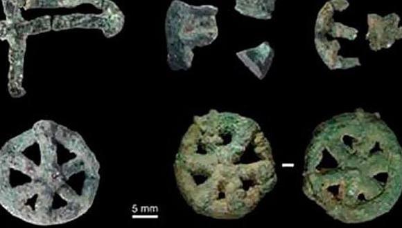 Identifican el amuleto metálico más antiguo hecho con un molde 