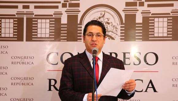 Salvador Heresi es integrante de la Comisión Permanente. Presentó dos recursos contra el cierre del Congreso. (Foto: Congreso)