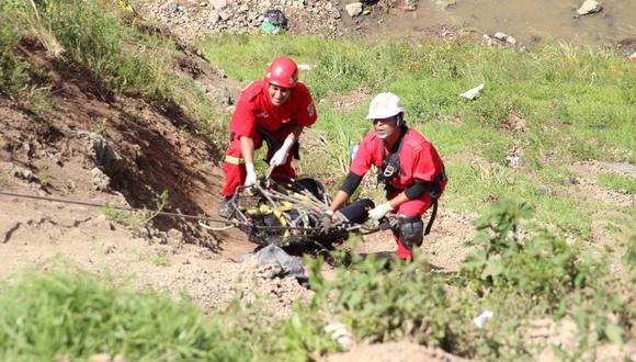 La Libertad: Once personas fallecidas deja la caída de una miniván a un abismo de 200 metros metros de profundidad en la provincia de Santiago de Chuco. (Foto Referencial)