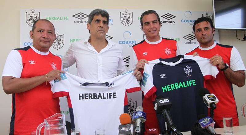 ​'Chemo' del Solar es presentado como el nuevo entrenador de la San Martín [FOTOS]  