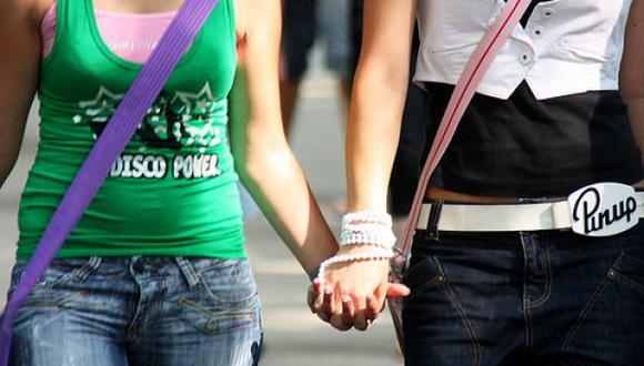 Ordenan indemnizar a lesbianas excluidas de una reproducción asistida 