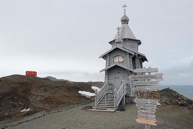 Dios "se refugia" en pequeña ermita en medio de la Antártida [FOTOS]