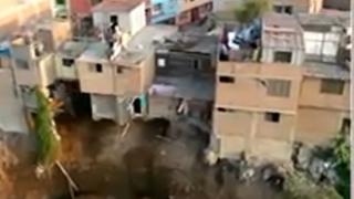 SMP: madre e hijo cayeron con parte de su casa al río Rímac y ahora están desaparecidos | VIDEO