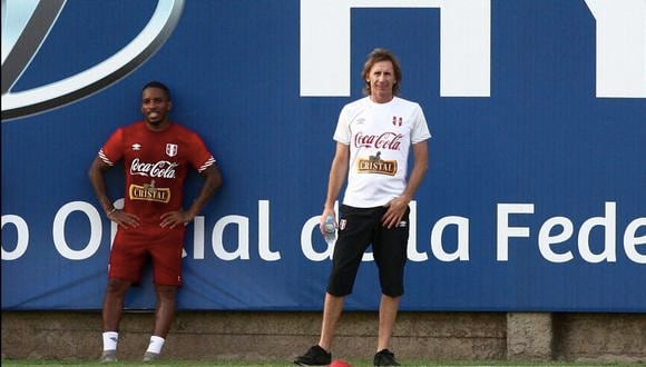 Ricardo Gareca habló de la ausencia de Jefferson Farfán. (Foto: GEC)