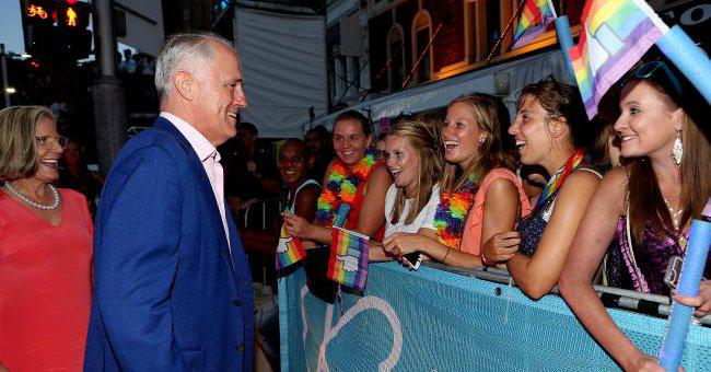 El primer ministro de Australia acude al tradicional desfile gay de Sídney 