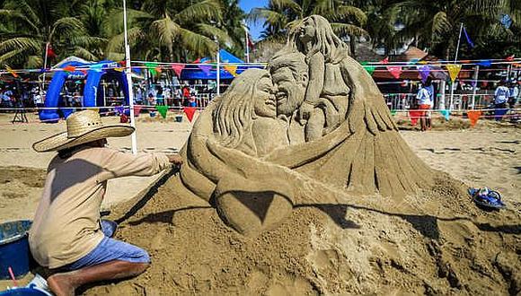 Artista peruano se corona campeón en concurso de esculturas de arena en playa de México