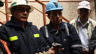 Mineros en huelga toman Plaza de Armas de Ica