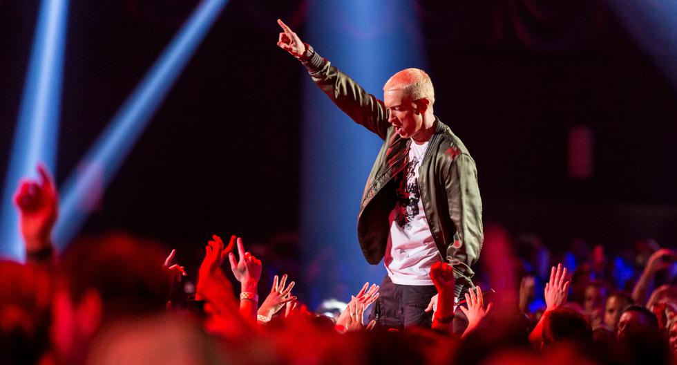 Eminem en una imagen de archivo en concierto. Su nuevo álbum cuestiona las leyes de armas en Estados Unidos. (Foto: AFP)