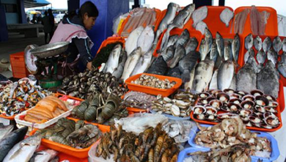 Aumenta en 30% el precio del pescado blanco debido a oleajes [VIDEO] 