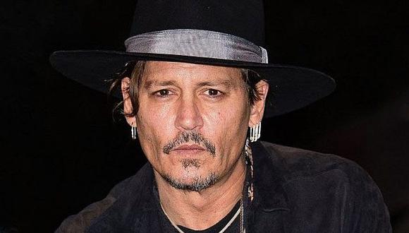Johnny Depp causa alarma entre fans por demacrada apariencia