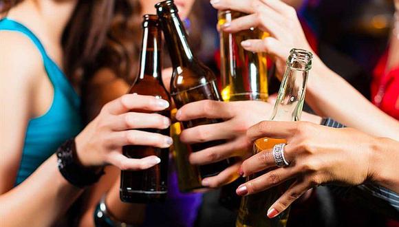 Vuelven a prohibir vender alcohol a mujeres para que sean virtuosas