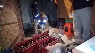 Hallan armas punzocortantes durante clausura de bar clandestino en Tacna