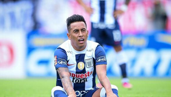 Actualmente se encuentra sin equipo, jugó por última vez en octubre de 2023 por Alianza Lima