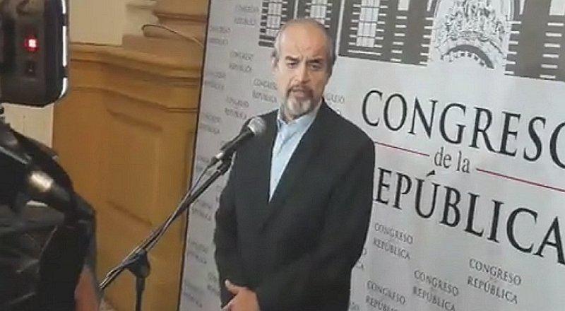 Mauricio Mulder anuncia nuevo proyecto de ley tras decisión del TC sobre 'Ley Mulder'