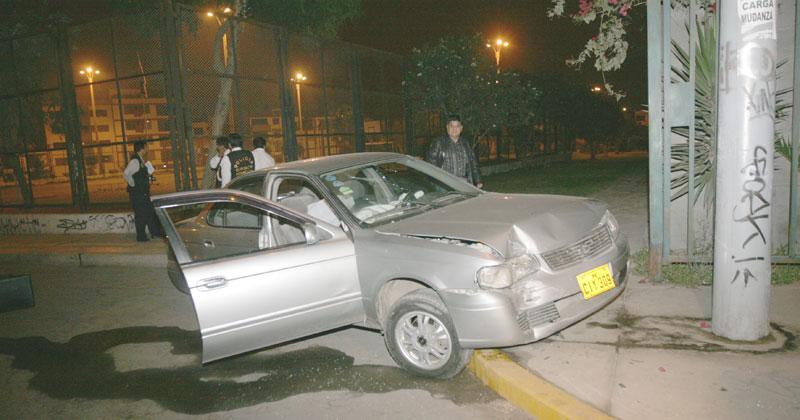 En menos de 48 horas robacarros matan a otro universitario 