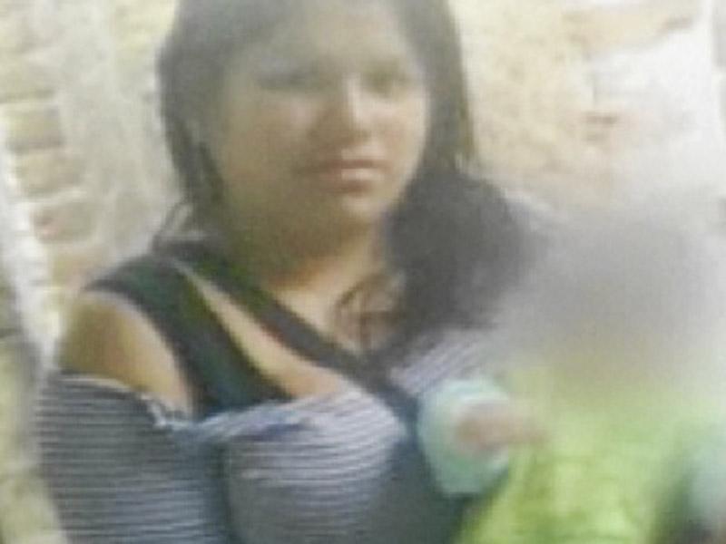 Niega que su hijo sea de Van der Sloot