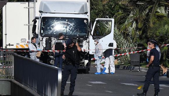  Estado Islámico reivindica matanza de Niza, "nuevo tipo" de atentado 